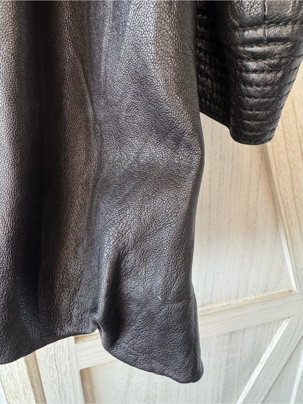 Mike & Chris Black Short-Sleeve Leather Jacket 90’s Y2K Gilmore girls - Picture 6 of 9